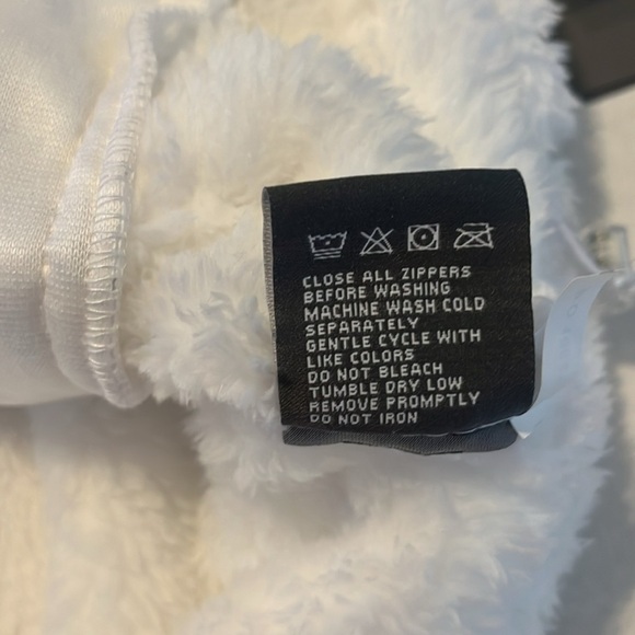 NWT-new balance-2X-white & silver-full zip, fleece, embroidered logo, jacket. - Picture 11 of 15